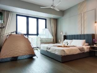 Ooak Suites | Mont Kiara | Mall | Babycot | 4 Pax Apartment in Petaling Jaya