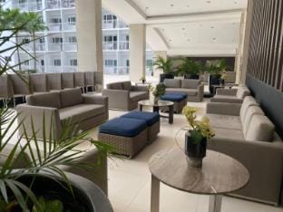 Shore 1 Spacious Smart Home 3C Apartment in Pasay