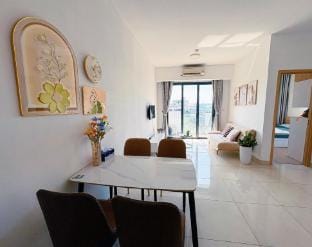 Căn hộ 1 phòng ngủ sát siêu thi aeon Tân Phú  Apartment in Ho Chi Minh City