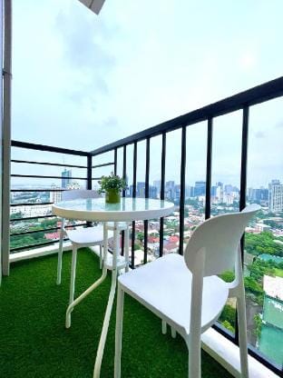 Overlooking City View By IT Park Apartment in Lapu-Lapu City