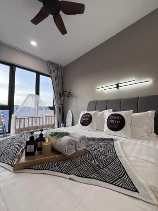 NEW UNIT# Georgetown #Tropicana #Luxury | 2BR 5pax Apartment in George Town