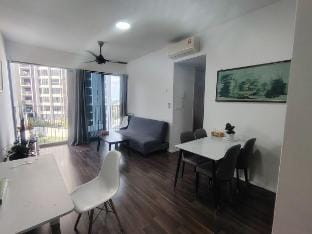 Wonderful Geo Bukit Rimau Condominium Apartment in Selangor, Malaysia