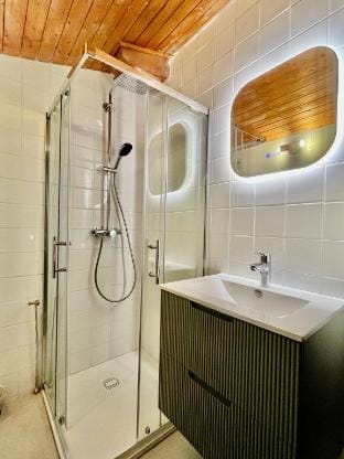 Les Pounchus D N°02 - 5P8 Apartment in Allos