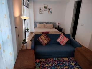 Blue Dreams Luxe Studio Symbiosis Airport  Apartment in Pune