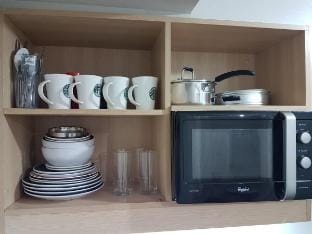 Cozy Studio-12 in Pasay Fully-equipped Great value Apartment in Manila City