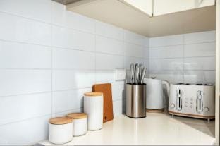 The Swan & Sepal - 2BDR - Ellenbrook Apartment in Perth