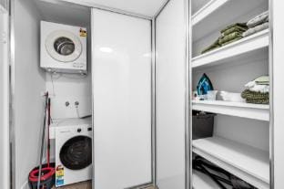 The Swan & Sepal - 2BDR - Ellenbrook Apartment in Perth