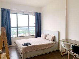 Blooming 2Br Flat | Free Gym & Pool | S5-14.02 Apartment in Ho Chi Minh City