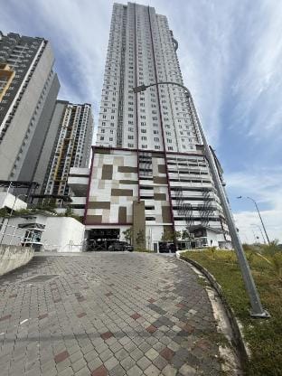 Nilai Rooftop Skywalk at Mesahill by STAY COZY Apartment in Negeri Sembilan, Malaysia