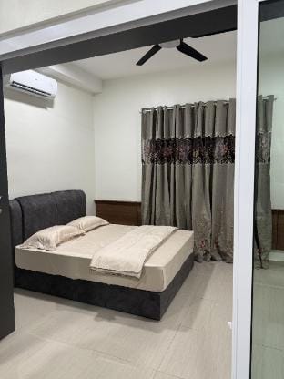 Nilai Rooftop Skywalk at Mesahill by STAY COZY Apartment in Negeri Sembilan, Malaysia