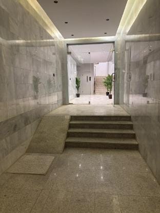 “شقة عصرية وأنيقة بموقع مميز، Apartment in Riyadh