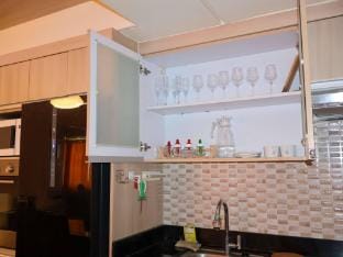 Cozy unit at Serin West Tagaytay Apartment in Tagaytay