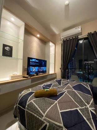 Apartemen Sky House BSD By LyaRooms Apartment in West Java