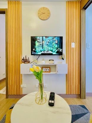 Spring Residences Bicutan by MS (Scandinavian). Apartment in Paranaque