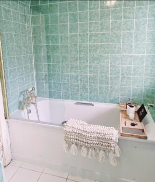 Hap & Hum Apartment in City of Westminster