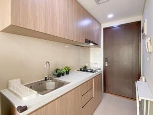 Studio near Station at Daan Mogot City By Travelio Apartment in Jakarta
