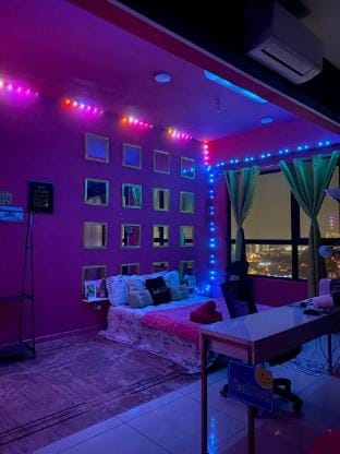 Black pink castle  Apartment in Subang Jaya