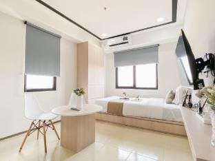 Studio at Meikarta near Paramadina Univ ByTravelio Apartment in West Java