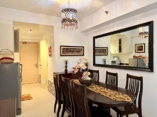 Family/Barkada Rm 0402-03 Sea Residence MOA/NAIA   Apartment in Pasay