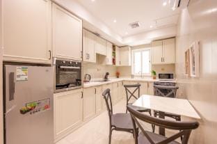 شقة فاخرة بجوار الياسمين مول Apartment in Jeddah
