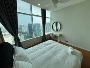 Sky Suite Klcc 6Pax Spacious 07 Apartment in Federal Territory of Kuala Lumpur