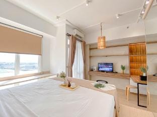 Cozy Functional Studio Vasanta Innopark ByTravelio Apartment in West Java