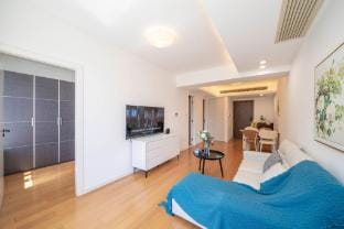 63sqm 1BR Apt Xujiahui City Center Near Bund Apartment in Shanghai