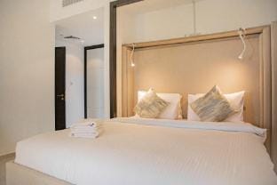 One Bedroom with Breathtaking Pool and Beach View Apartment in Ras al Khaimah