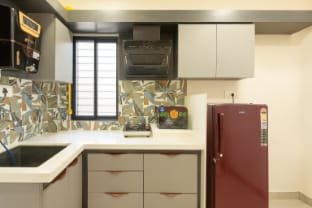 Home Escape Studio Elite | Near Mahalaxmi Nagar Apartment in India