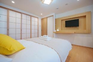 YYT1F Cozy Apartment｜Steps from Senkawa Station Apartment in Japan