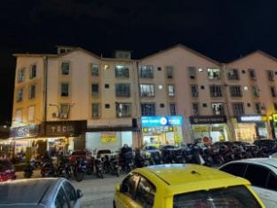 Homestay emAs, Pusat Komersial Sek 7, Shah Alam Apartment in Selangor, Malaysia