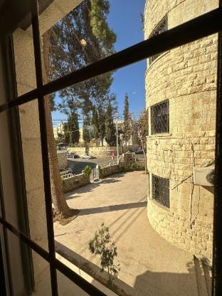 9 Antica Jabal Al Lweibdeh Apartment in Africa