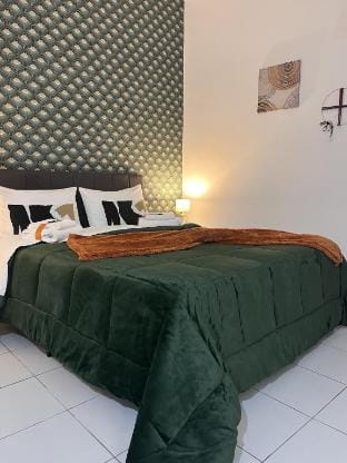 Modern Apartment - Steps from St.Peter's Apartment in Rome