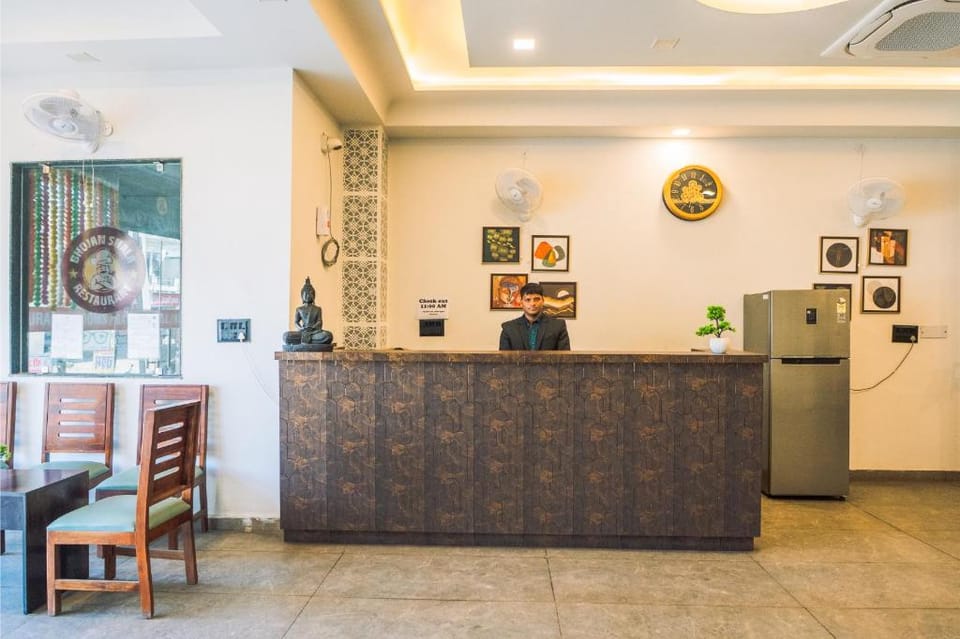 Hotel The Sky Touch Hotel in Jaipur