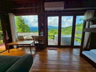 The BED Forest Camp  เดอะเบด ฟอเรสแค้มป์ ลานสกา Chalet in Thailand