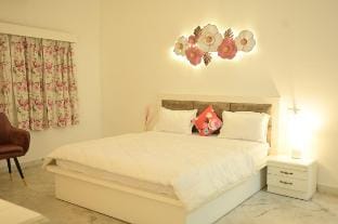 604whiteHouse by Blissful stays (entire bunglow) Vacation rental in Jaipur