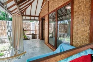 Wave Garden Bungalow Vacation rental in Pemenang