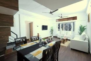 Luxury 3-Bedroom Bungalow Near Goregaon IT Park Vacation rental in Mumbai