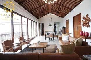 Villa Harimau - Valleyside Room | by Royal Suites Vacation rental in Riau Islands, Indonesia