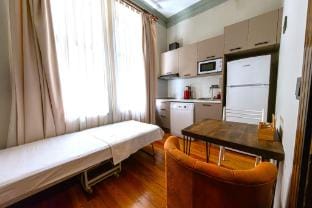 The Inner Pera - Flex Pera 102 Vacation rental in Istanbul