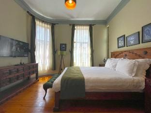 City Calm – Flex Pera 202 Vacation rental in Istanbul