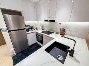 Luxury 1BR | 2 Baths | JVC Vacation rental in Dubai