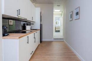 Apartamento junto al Bernabéu , Metro  WiFi Rápido Vacation rental in Madrid