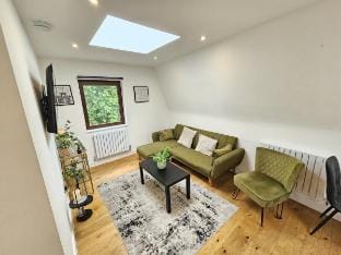 Elegant 2BR Home by The Docks Vacation rental in London Borough of Southwark
