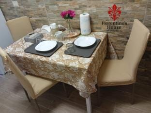 Fiorentino's House Vacation rental in Catania