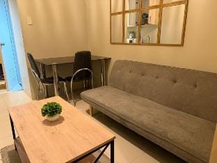 Poolview 1BR MOA/NAIA Sea Residences SEAB02333 Vacation rental in Pasay