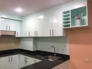 Homepals 1531 at Sea Residences Mall of Asia Vacation rental in Pasay