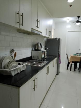 Homepals 918 at Sea Residences Mall of Asia Vacation rental in Pasay