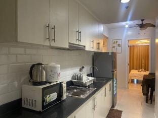 Homepals 918 at Sea Residences Mall of Asia Vacation rental in Pasay