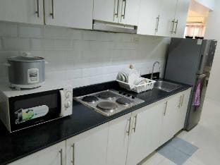 Homepals 918 at Sea Residences Mall of Asia Vacation rental in Pasay